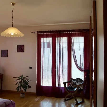 Il E La Collina Дом отдыха *