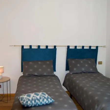 Il E La Collina Стреза