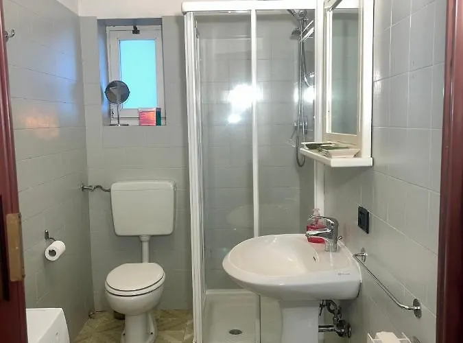 Il E La Collina Стреза